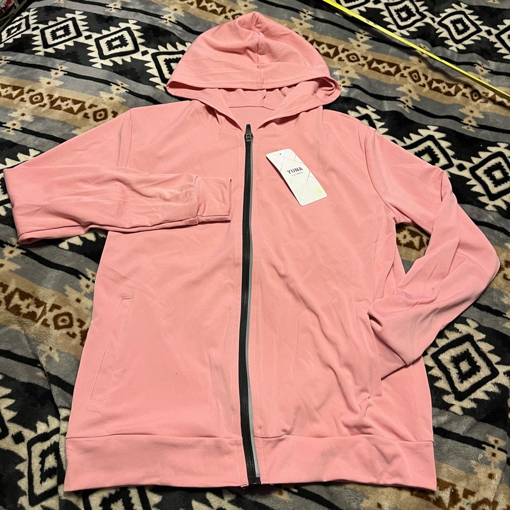 YUNA Fashion NWT Pink Hoodie S/M